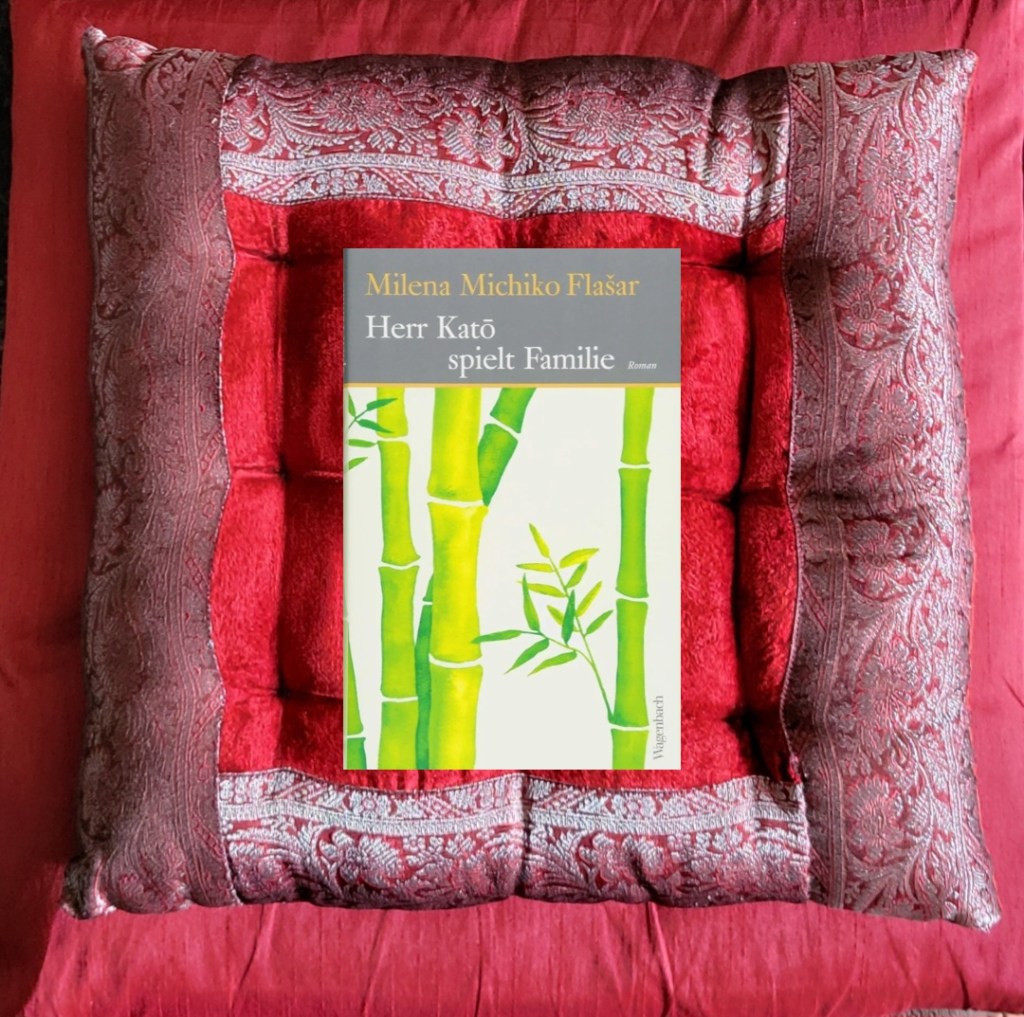 Kurzrezension zu „Herr Katō spielt&nbsp;Familie“